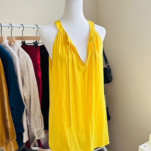 CAbi  |  Sunshine reversible tank blazing yellow size M - Picture 3 of 10